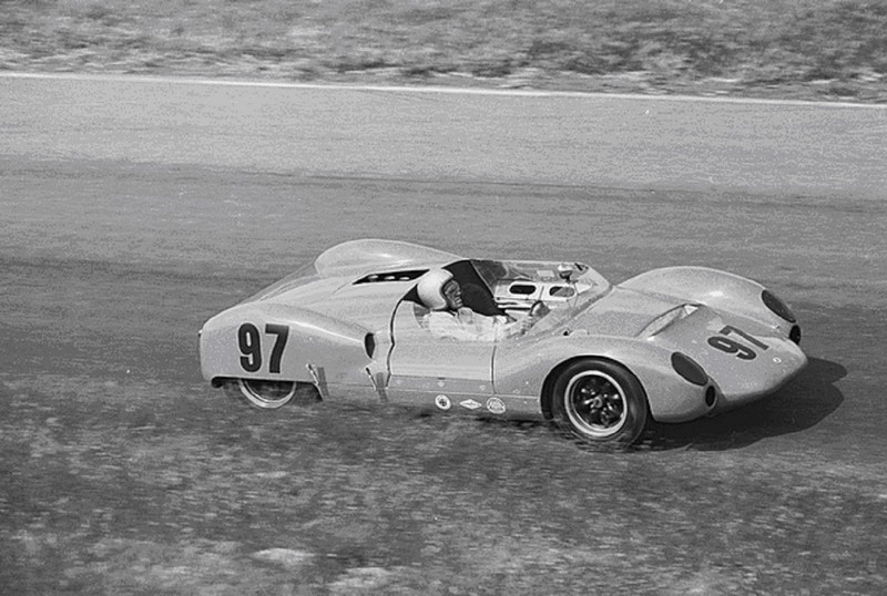 Dave MacDonald, Carroll Shelby, Lang Cooper King Cobra, Laguna Seca Raceway